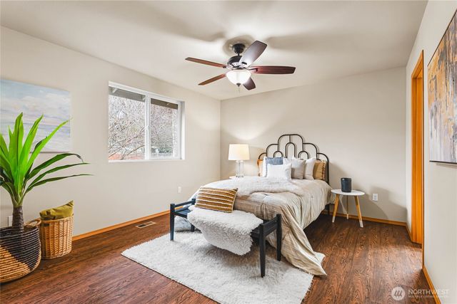 3765 Earendel Avenue, Bremerton, WA 98310