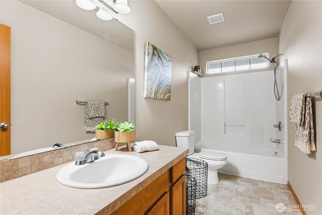 3765 Earendel Avenue, Bremerton, WA 98310