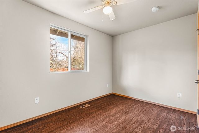 3765 Earendel Avenue, Bremerton, WA 98310