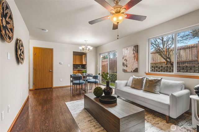 3765 Earendel Avenue, Bremerton, WA 98310