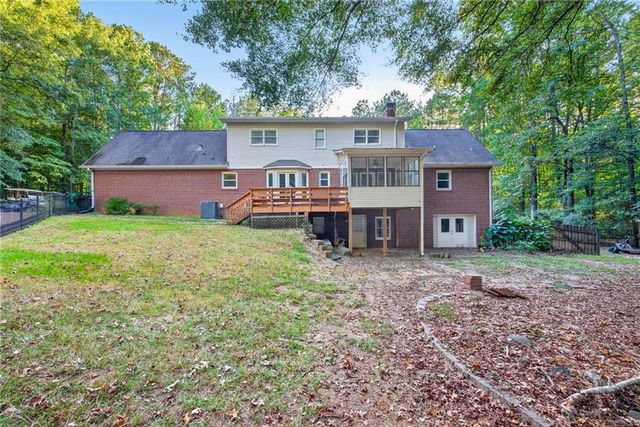 94 Deer Creek Trail, Hoschton, GA 30548