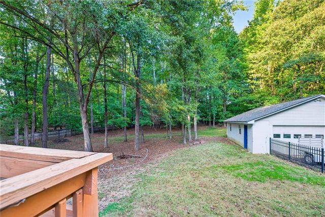 94 Deer Creek Trail, Hoschton, GA 30548