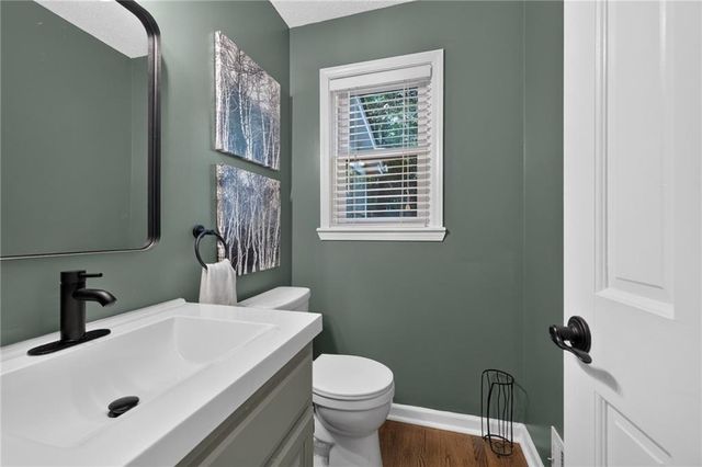 94 Deer Creek Trail, Hoschton, GA 30548