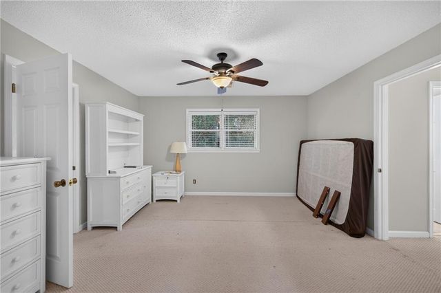 94 Deer Creek Trail, Hoschton, GA 30548