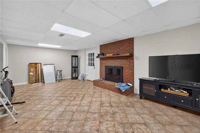 94 Deer Creek Trail, Hoschton, GA 30548