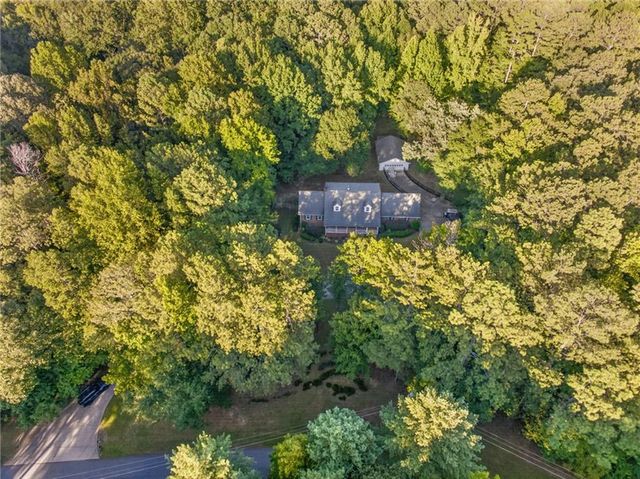 94 Deer Creek Trail, Hoschton, GA 30548