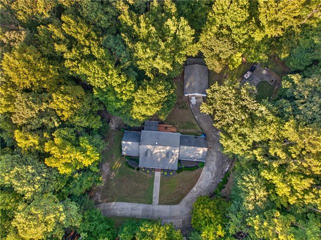 94 Deer Creek Trail, Hoschton, GA 30548