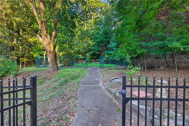94 Deer Creek Trail, Hoschton, GA 30548