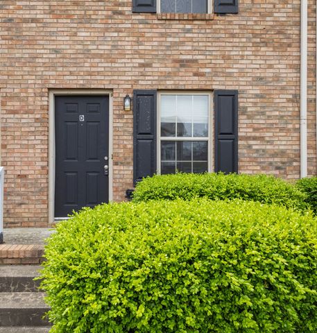 2450 Caroline Dr, Clarksville, TN 37042