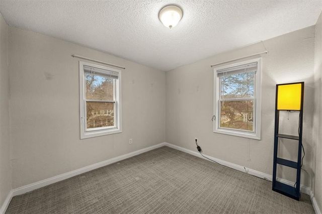 5829 Virginia Avenue, Kansas City, MO 64110