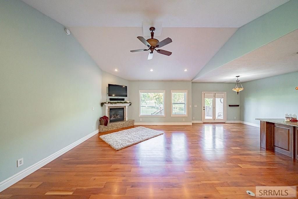 Image 4 of property listing at 3336 Lundburg Lane, Pocatello, ID 83204