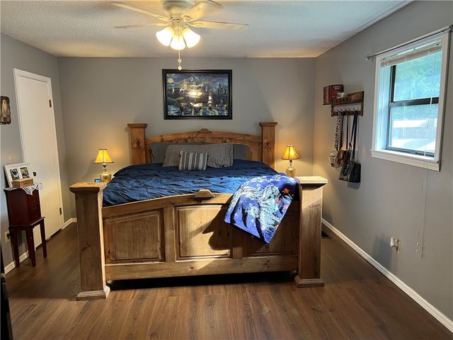 923 Quail Avenue, Harrison, AR 72601