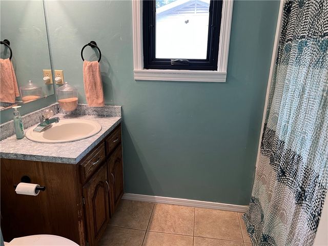 923 Quail Avenue, Harrison, AR 72601