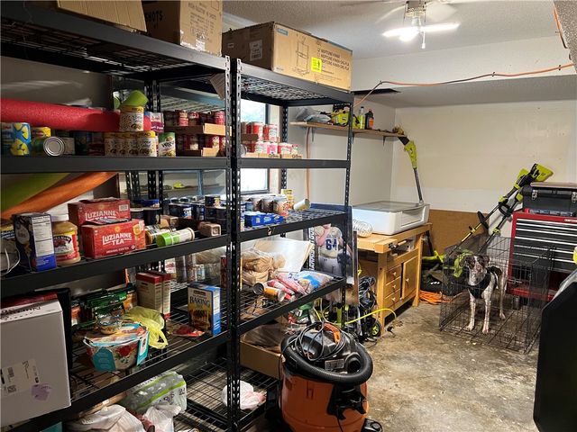 923 Quail Avenue, Harrison, AR 72601