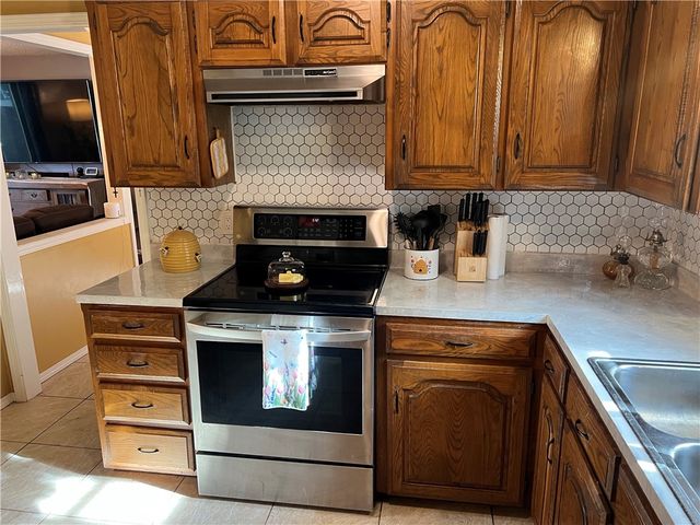923 Quail Avenue, Harrison, AR 72601