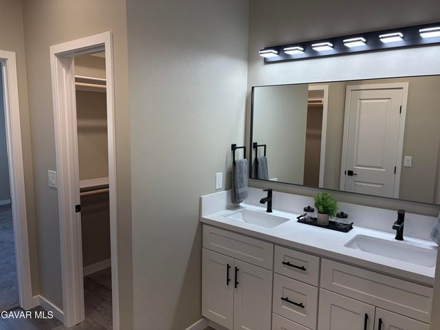 9143 Rea Avenue Avenue, California City, CA 93505