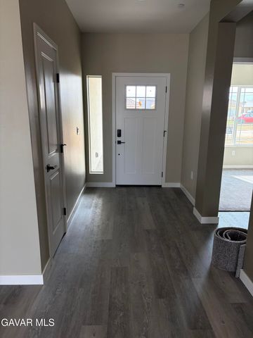 9143 Rea Avenue Avenue, California City, CA 93505