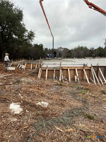 1344 Bellewood Lane, Canyon Lake, TX 78133