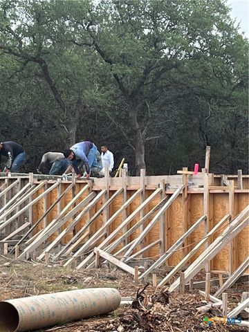 1344 Bellewood Lane, Canyon Lake, TX 78133