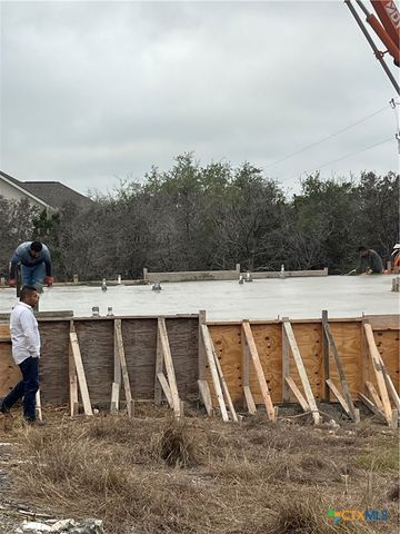 1344 Bellewood Lane, Canyon Lake, TX 78133