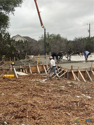 1344 Bellewood Lane, Canyon Lake, TX 78133