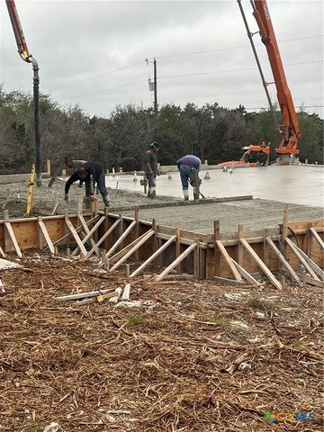 1344 Bellewood Lane, Canyon Lake, TX 78133