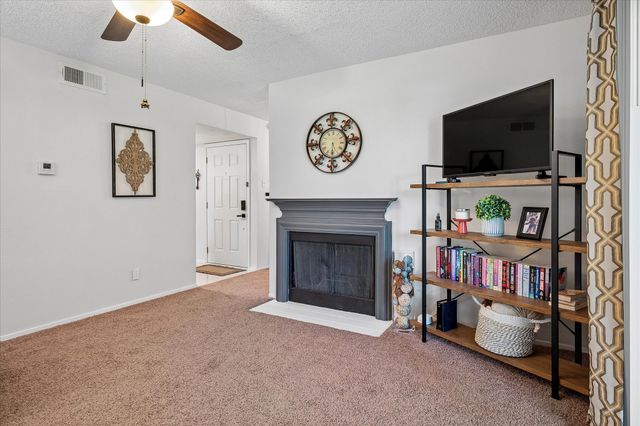 5300 Keller Springs 1077, Dallas, TX 75248