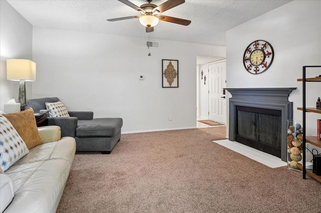 5300 Keller Springs 1077, Dallas, TX 75248