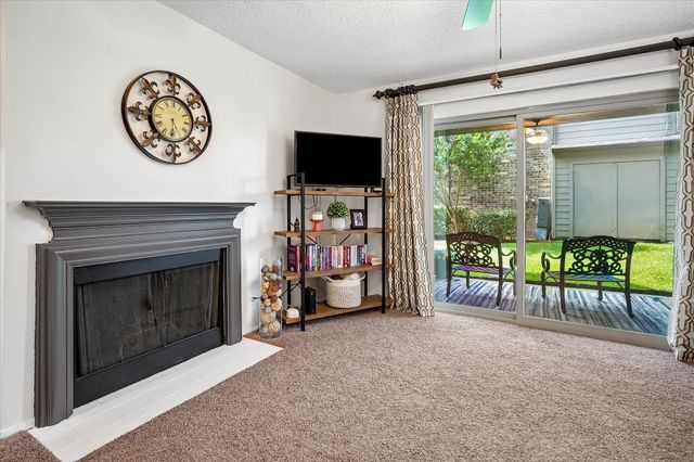 5300 Keller Springs 1077, Dallas, TX 75248
