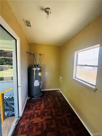 118 S Commercial Street, Edcouch, TX 78538