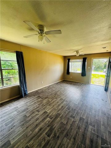118 S Commercial Street, Edcouch, TX 78538