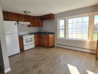 19 Chapman Ave 12, West Brookfield, MA 01585