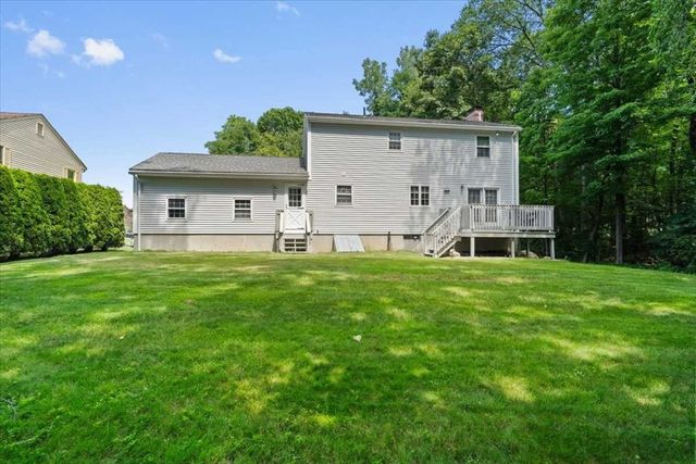 76 Brookhaven Rd, Worcester, MA 01606