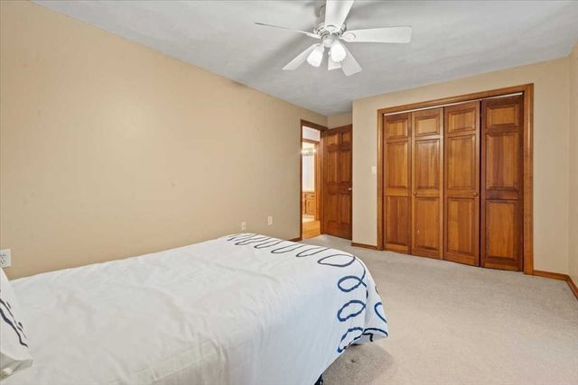 76 Brookhaven Rd, Worcester, MA 01606