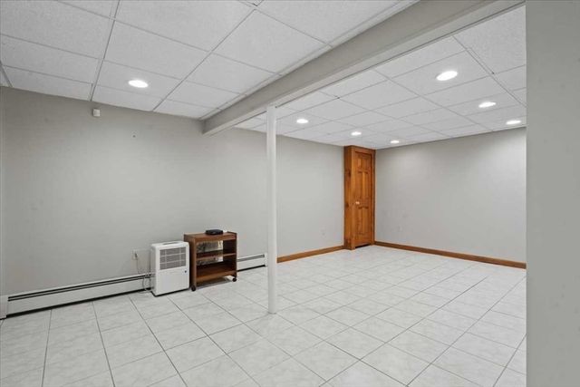 76 Brookhaven Rd, Worcester, MA 01606
