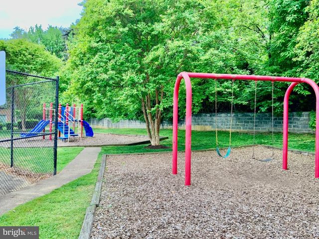 1639 ADDISON RD S, District Heights, MD 20747