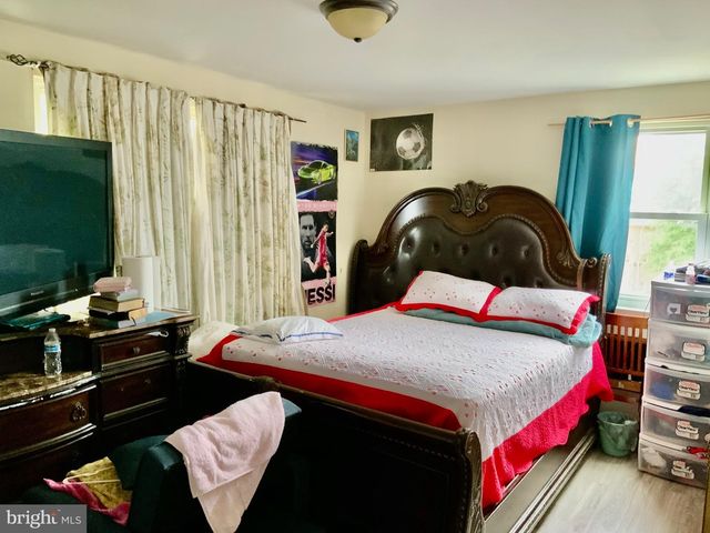 1639 ADDISON RD S, District Heights, MD 20747