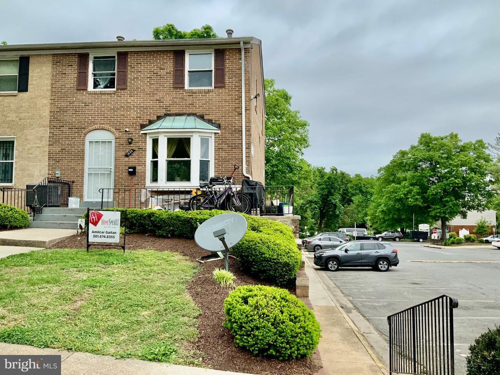 1639 ADDISON RD S, District Heights, MD 20747