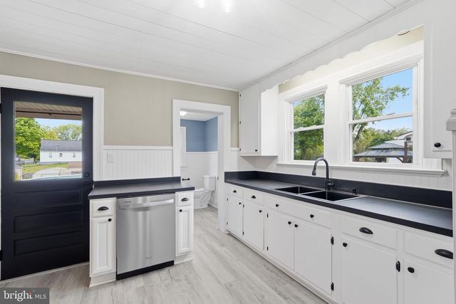517 DUNLAP ST, Winchester, VA 22601