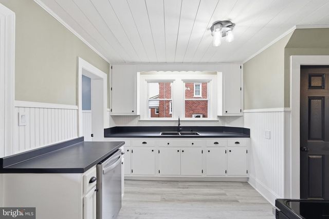 517 DUNLAP ST, Winchester, VA 22601
