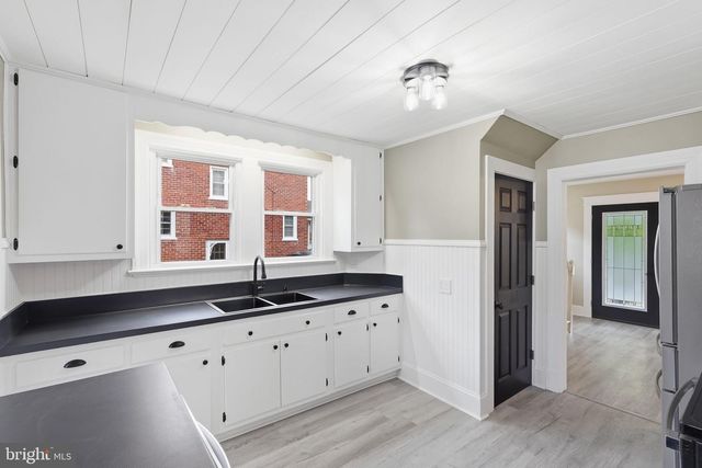 517 DUNLAP ST, Winchester, VA 22601