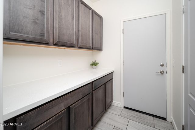 18338 W GETTY Drive, Goodyear, AZ 85338