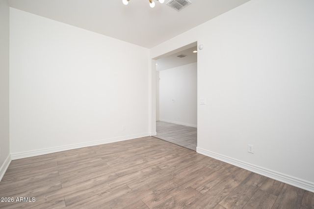 18338 W GETTY Drive, Goodyear, AZ 85338