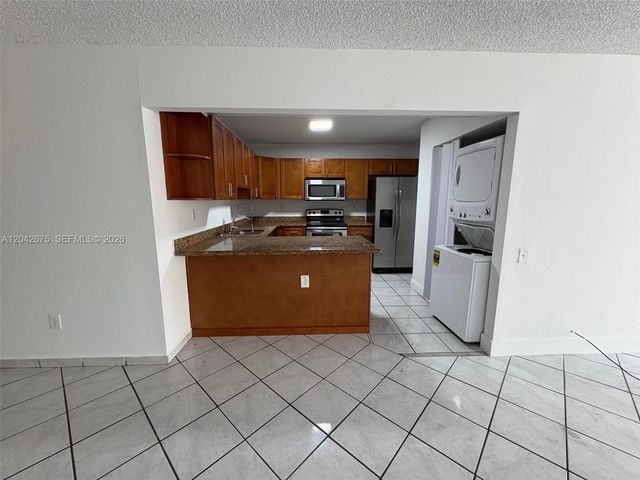 6854 SW 114th Pl D60, Miami, FL 33173
