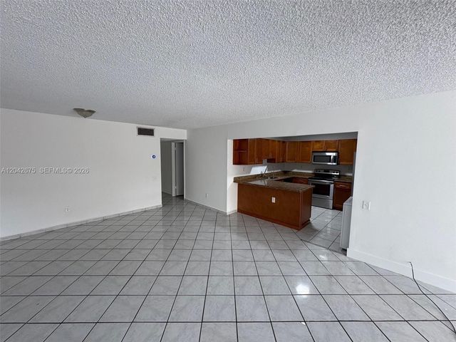 6854 SW 114th Pl D60, Miami, FL 33173