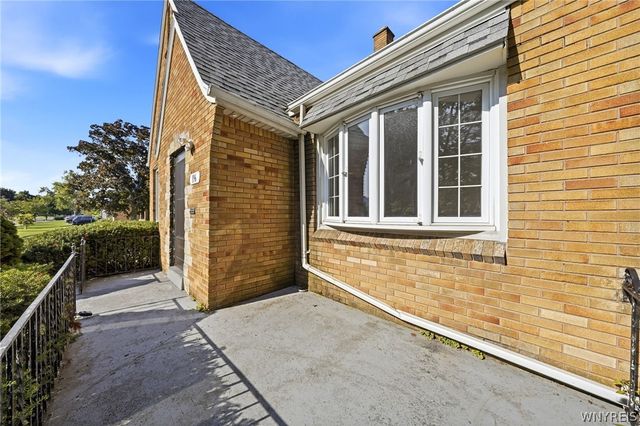 196 Deumant, Tonawanda, NY 14223