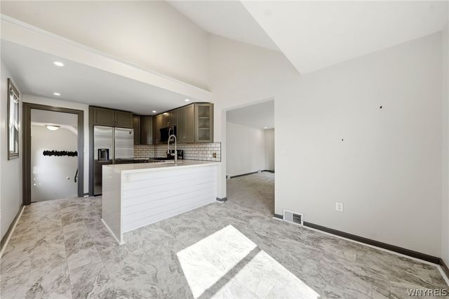 196 Deumant, Tonawanda, NY 14223