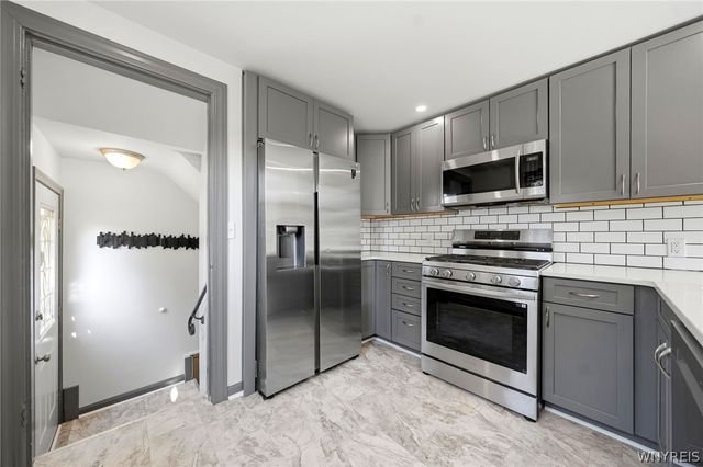 196 Deumant, Tonawanda, NY 14223