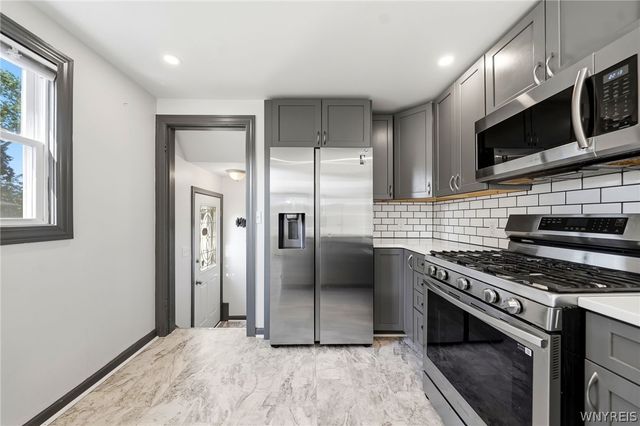 196 Deumant, Tonawanda, NY 14223