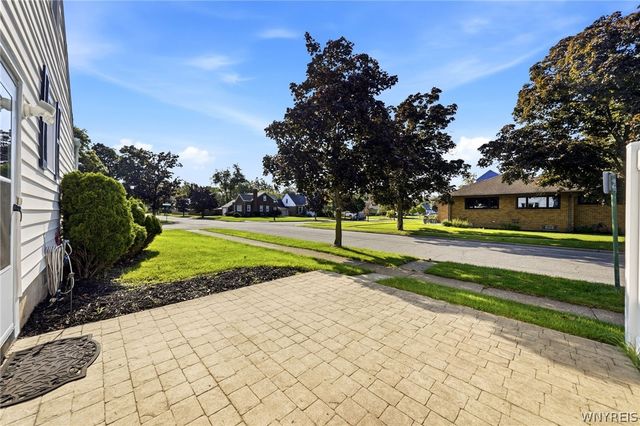196 Deumant, Tonawanda, NY 14223